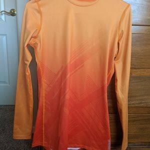 Long sleeve workout top